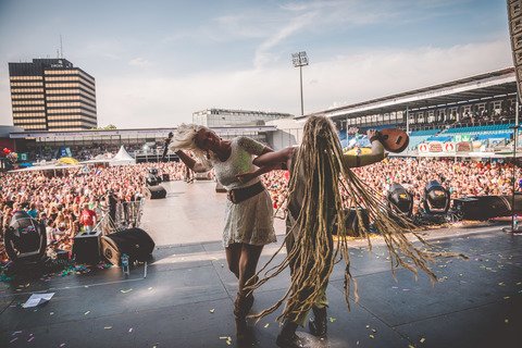 Die 90er Live